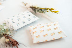 【型紙付き】ピローボックスの作り方|A4用紙で簡単!小物・お菓子のギフトに最適