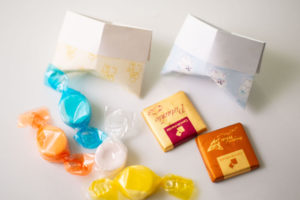 【保存版】折り紙で小さな紙袋を作る方法｜写真付きでわかりやすく